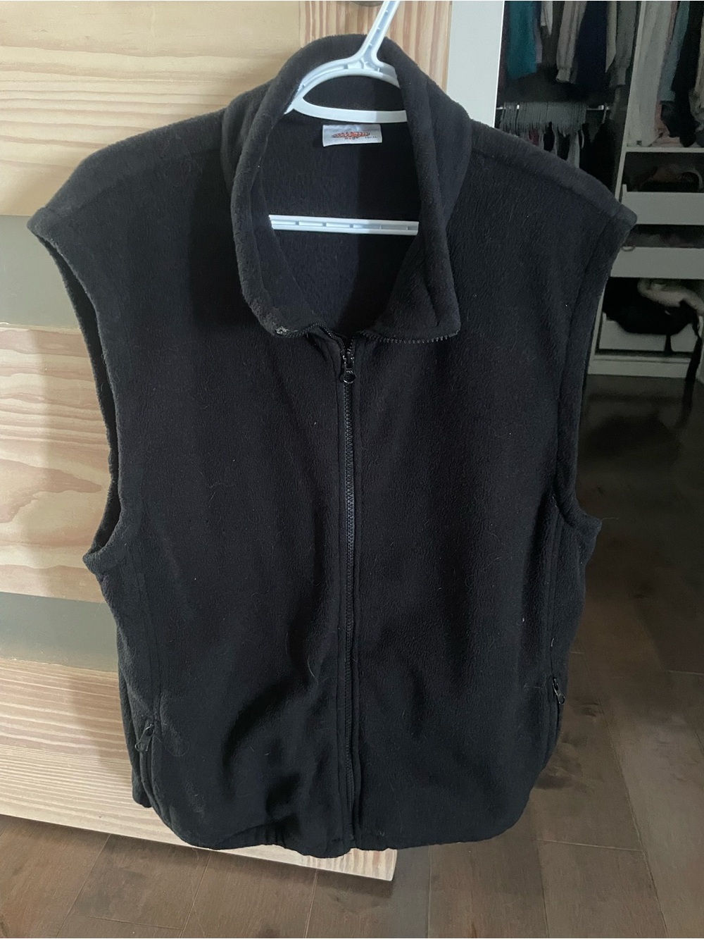Men's Black Fleece Zip-Up Vest - xl